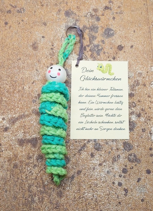 Bild "Gl&uuml;cksw&uuml;rmchen:WuermchenWinni-1.jpg"