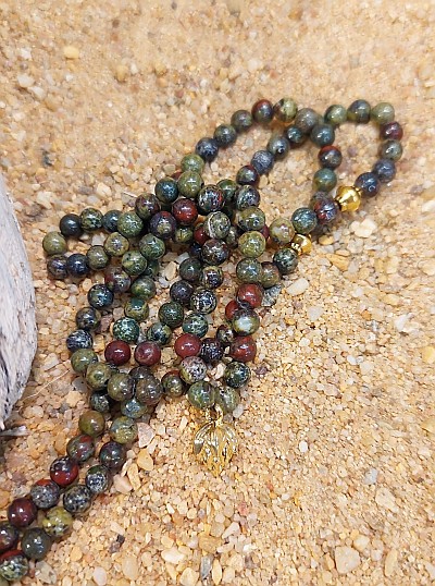 Bild "Schmuck Tibet:Drachenhlocke2.jpg"