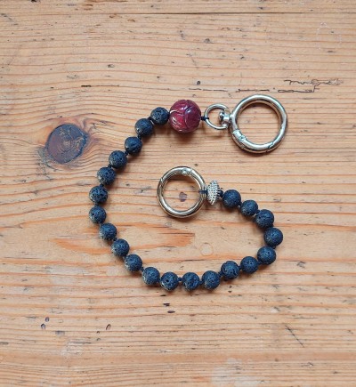 Bild "Schmuck Tibet:roterTurmalin.jpg"