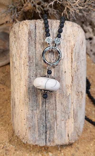 Tibetperle crackle weiß